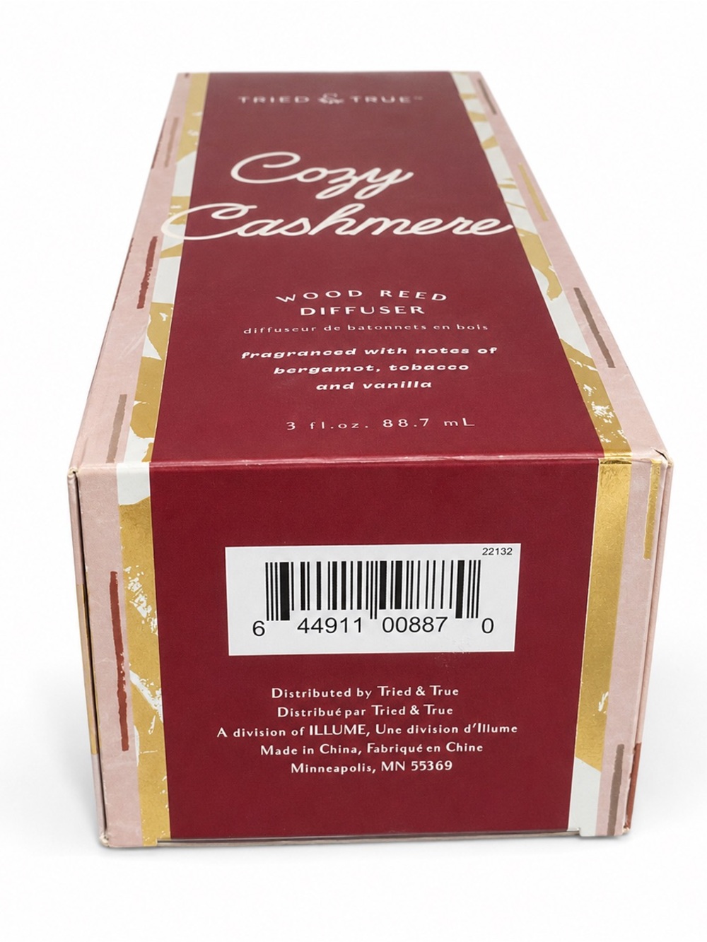 Tried & True Cozy Cashmere Wood Reed Diffuser - Picture 5 of 5